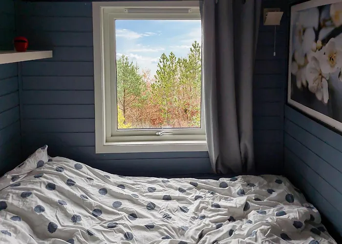 2 Bedroom Cozy In