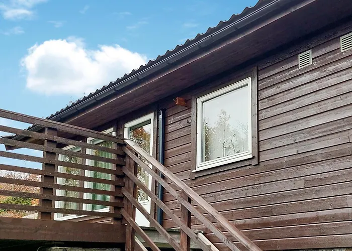 2 Bedroom Cozy In Casa de Férias